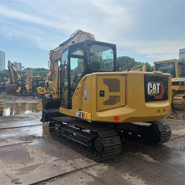 Crawler Type Caterpillar 307.5 Excavator Good Condition Used Compact Excavator