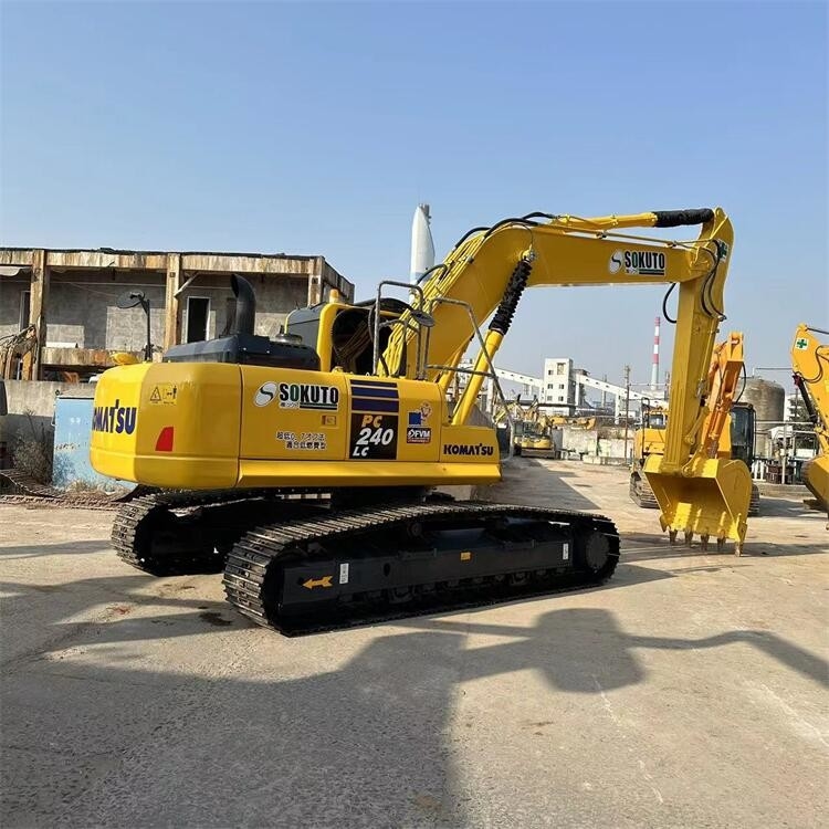 PC240-8 Second Hand Komatsu Excavators 24 Ton Crawler Type Excavator