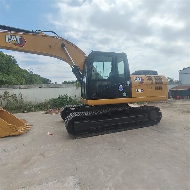 110KW Used Caterpillar Excavator 320 GC  20 Tonne Cat Excavator For Mining Operations