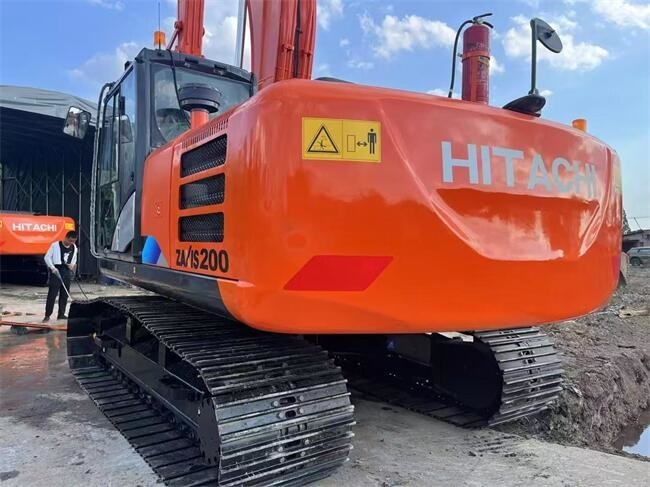 Gebrauchtes Hitachi ZX200-5G Bagger 20 Tonnen Bagger weniger Stunde