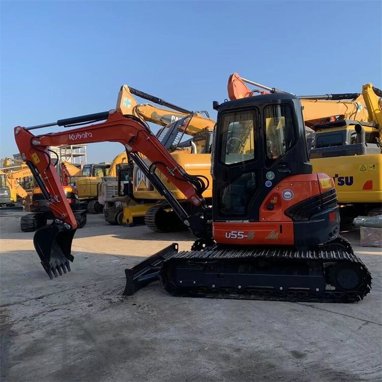 U55-4 Second Hand Kubota Excavators Kubota 5 Ton Digger With Crawler Chain