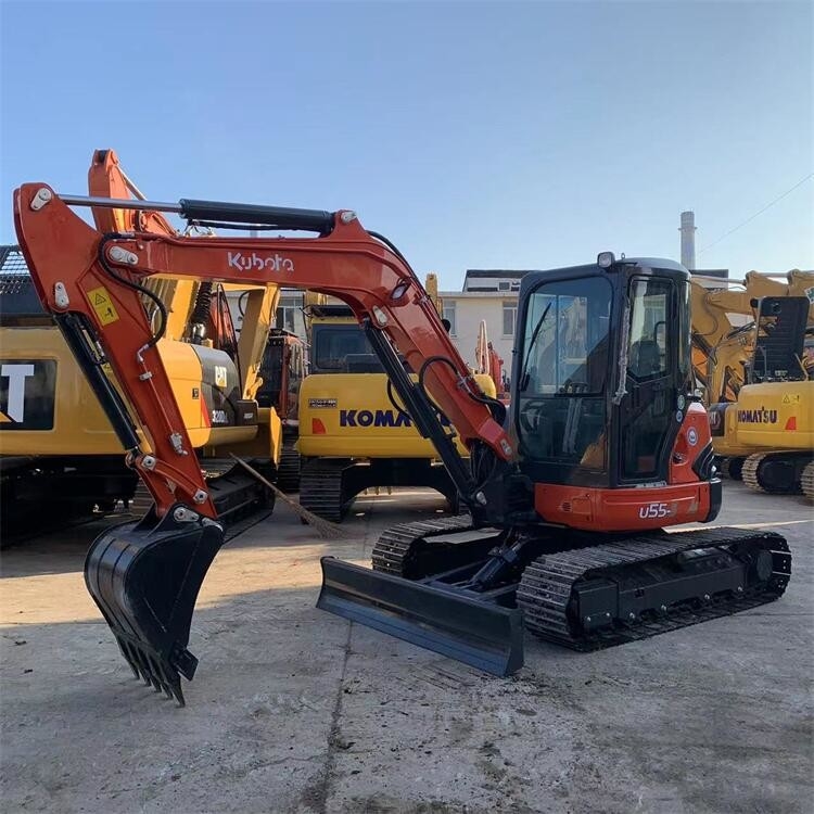 U55-4 Second Hand Kubota Excavators Kubota 5 Ton Digger With Crawler Chain