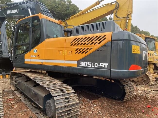 Original Korea R305-9T Hyundai 30 Ton Excavator Used Digger  169KW