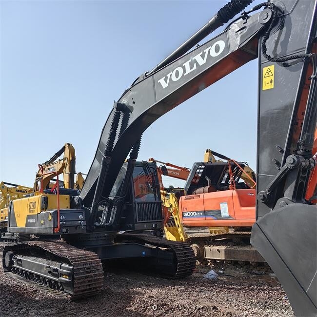 Second Hand Volvo EC290 Excavator Used Volvo Digger 29 Ton With Crawler Chain