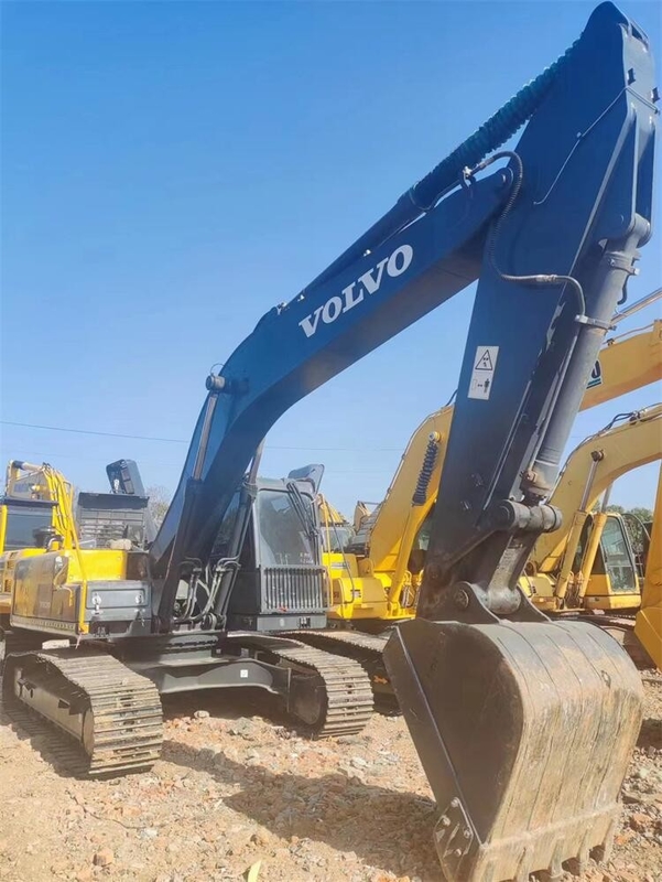 Pre Owned Excavator Volvo EC240 Excavator 24 Ton With Advanced Hydraulic System