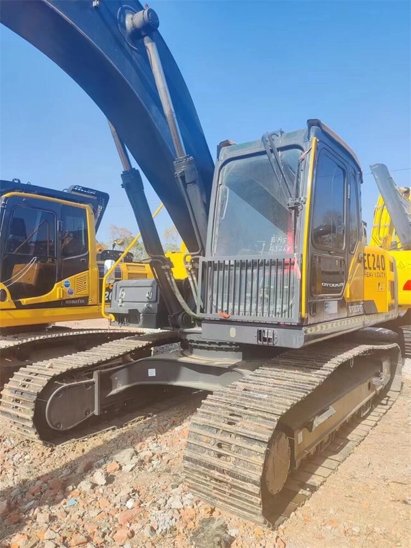 Pre Owned Excavator Volvo EC240 Excavator 24 Ton With Advanced Hydraulic System