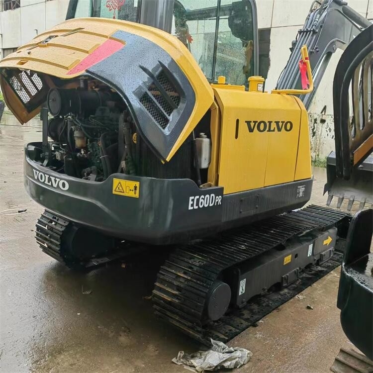 Original Korea Second Hand Volvo Excavators Ec60d 6 Ton Used Volvo Digger