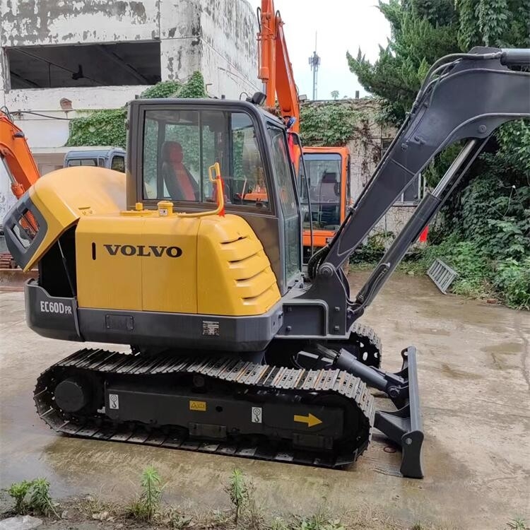 Original Korea Second Hand Volvo Excavators Ec60d 6 Ton Used Volvo Digger