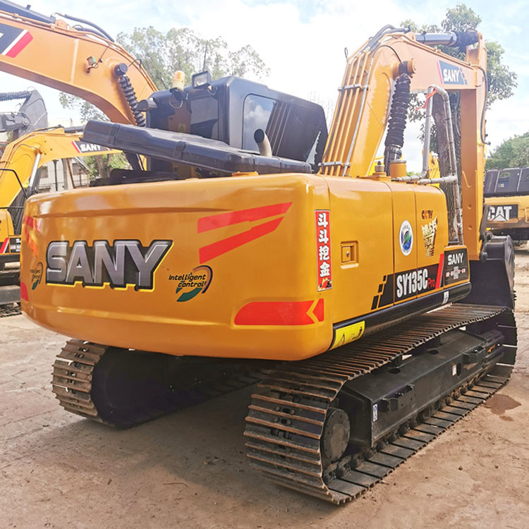 SY135CPro Sany 13 Ton Excavator With Crawler Chain For Demolition Forestry