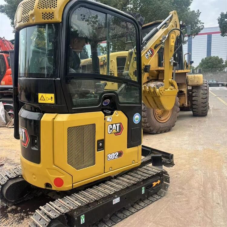 Used Crawler Type CAT 302E Excavator Second Hand Mini Digger Original