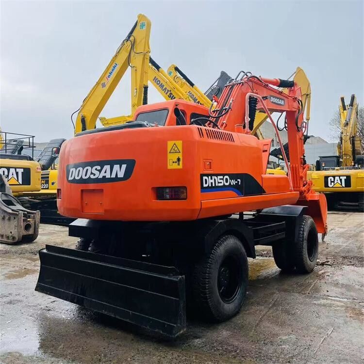 Used Doosan DH150W-7 Excavator 15 Ton Excavator second hand doosan excavator