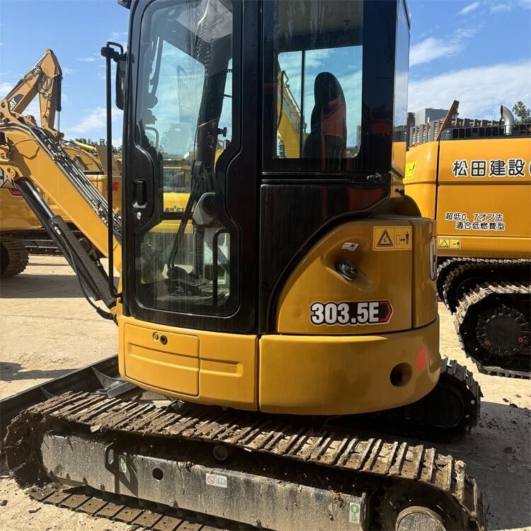 ใช้ Crawler ประเภท CAT 303.5E Excavator มือสอง Mini Excavator 3500KG