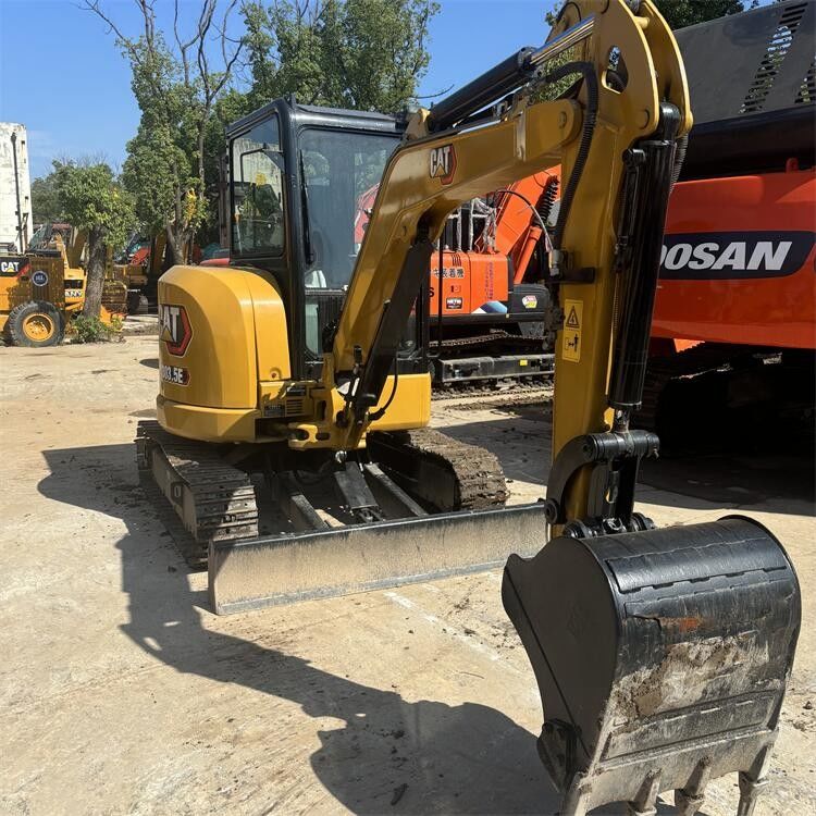 ใช้ Crawler ประเภท CAT 303.5E Excavator มือสอง Mini Excavator 3500KG