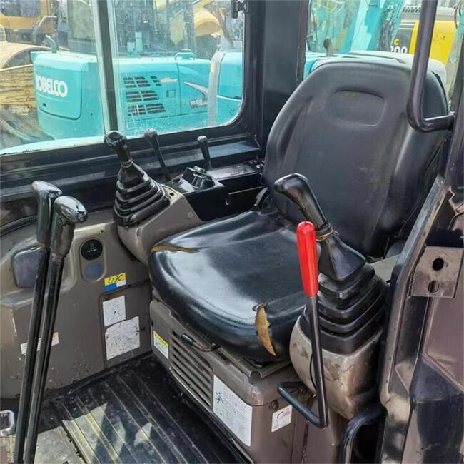Χρησιμοποιούμενη Kobelco Mini Excavator SK55SR Kobelco 5 Ton Excavator με πρωτότυπα εξαρτήματα 2